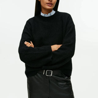 OVERSIZED CHIC SWEATER
