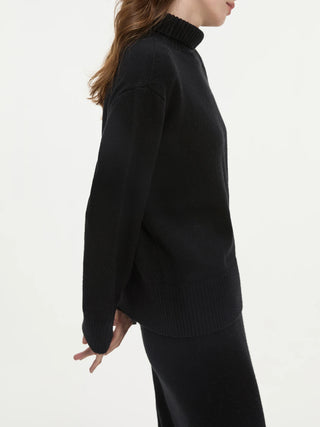 OVERSIZED HYBRID WOOL TURTLENECK