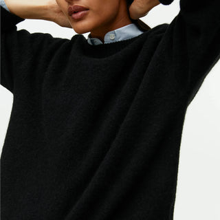 OVERSIZED CHIC SWEATER